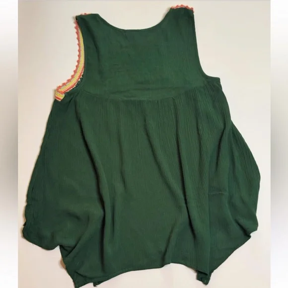 Lauren Conrad Crochet Tank - Picture 3 of 3